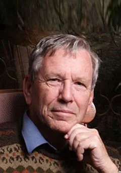 Amos Oz