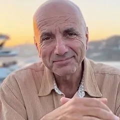 Hayati Sır