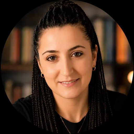 FİKRİYE  KAYA