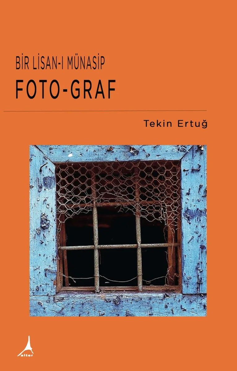 Bir Lisan-ı Münasip Foto-Graf