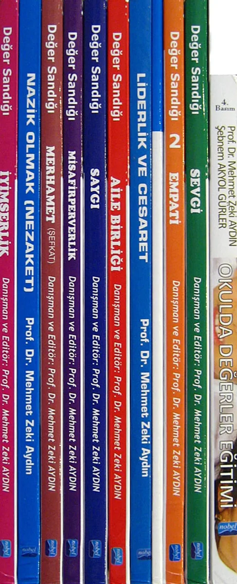 Değer Sandığı Kitap Seti (10 Kitap+Okulda Değerler Eğitimi Kitabı)