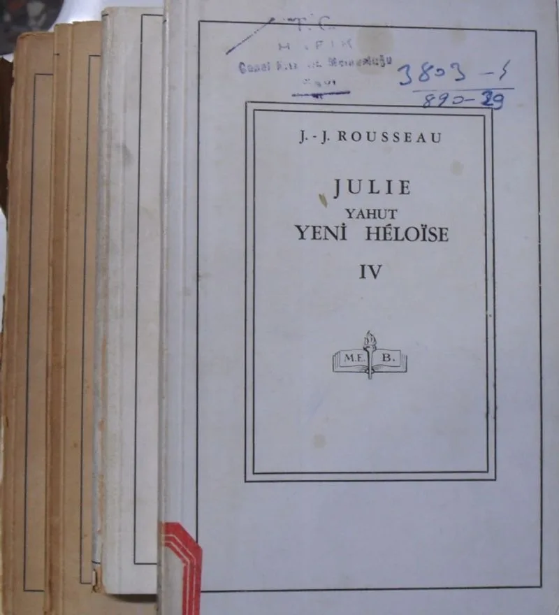 Julie Yahut Yeni Heloise 4c. / 11-Z-244