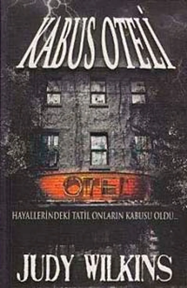 Kabus Oteli Hayallerindeki Tatil Onların Kabusu Oldu