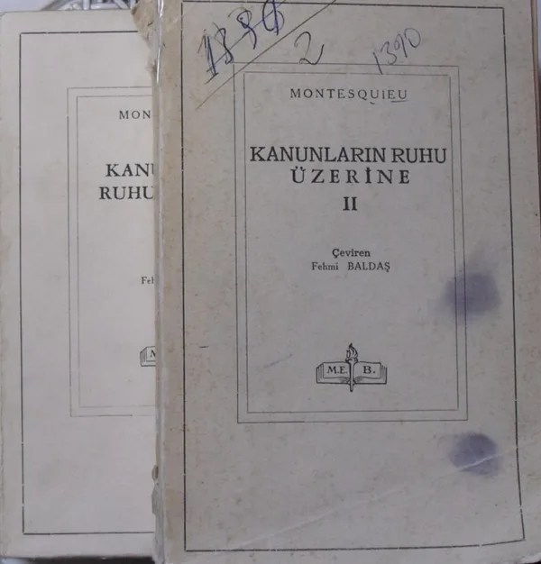 Kanunların Ruhu Üzerine 2 Cilt (2-D-63)