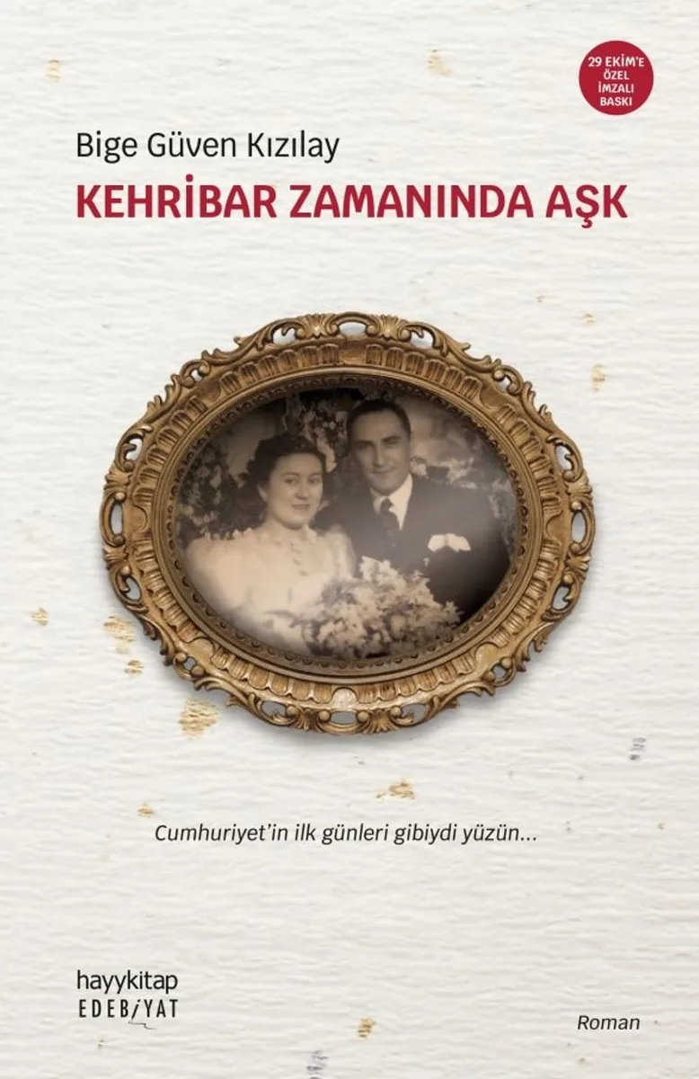 Kehribar Zamanında Aşk (Özel Baskı) (Ciltli)