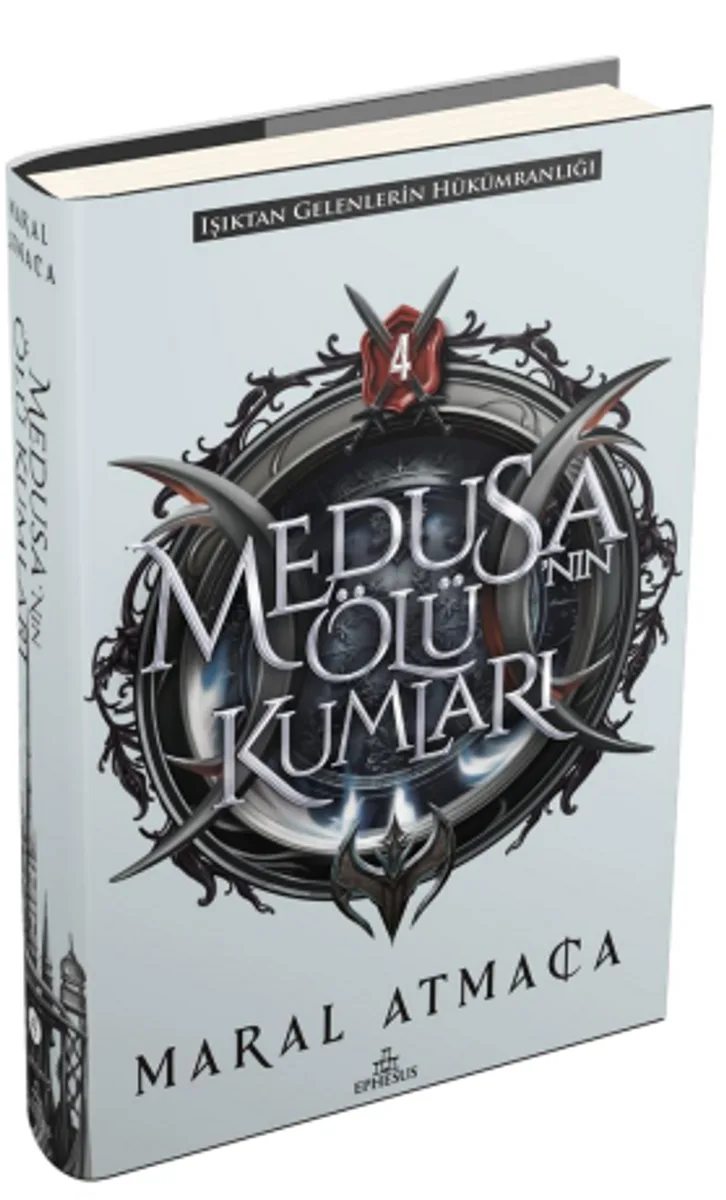 Medusa'nın Ölü Kumları 4 (Ciltli)