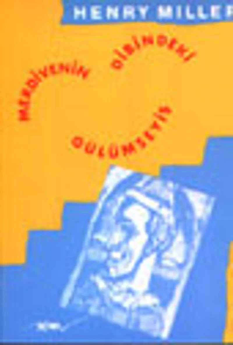 Merdivenin Dibindeki Gülümseyiş - Cep boy