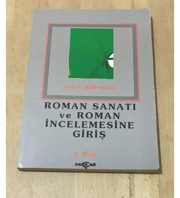 Roman Sanatı Ve Roman İncelemesine Giriş