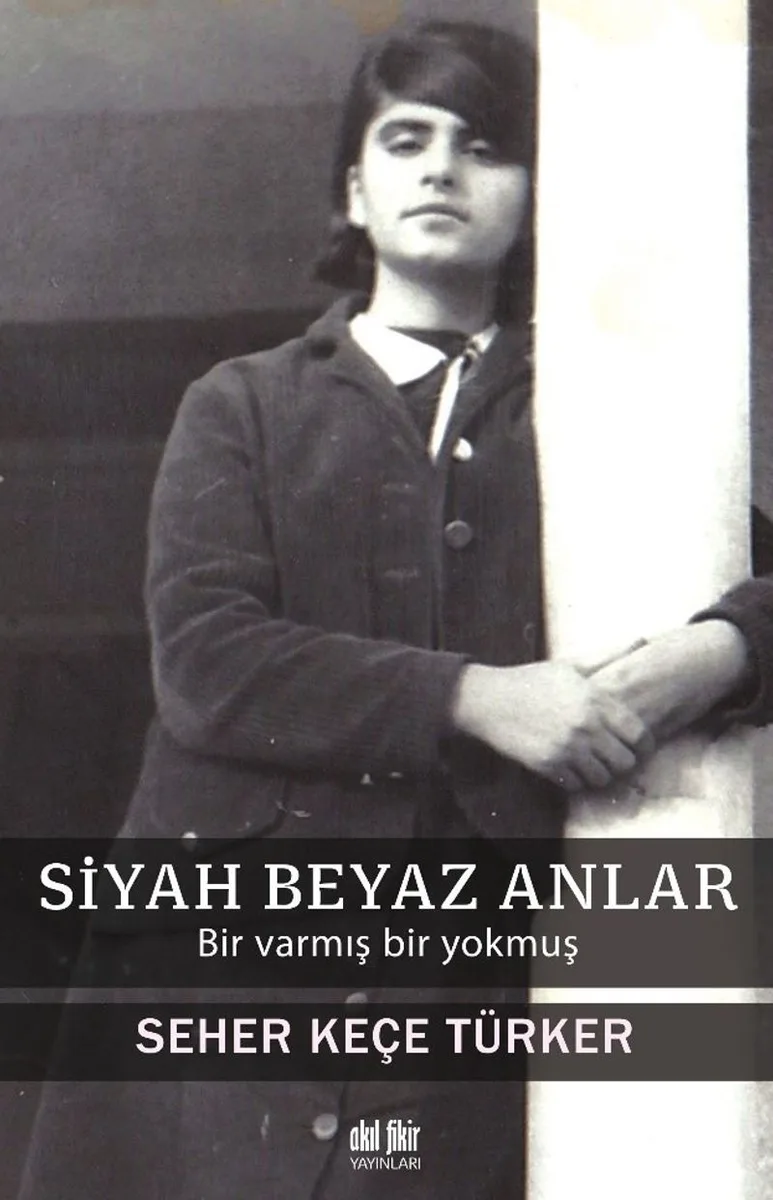 Siyah Beyaz Anlar