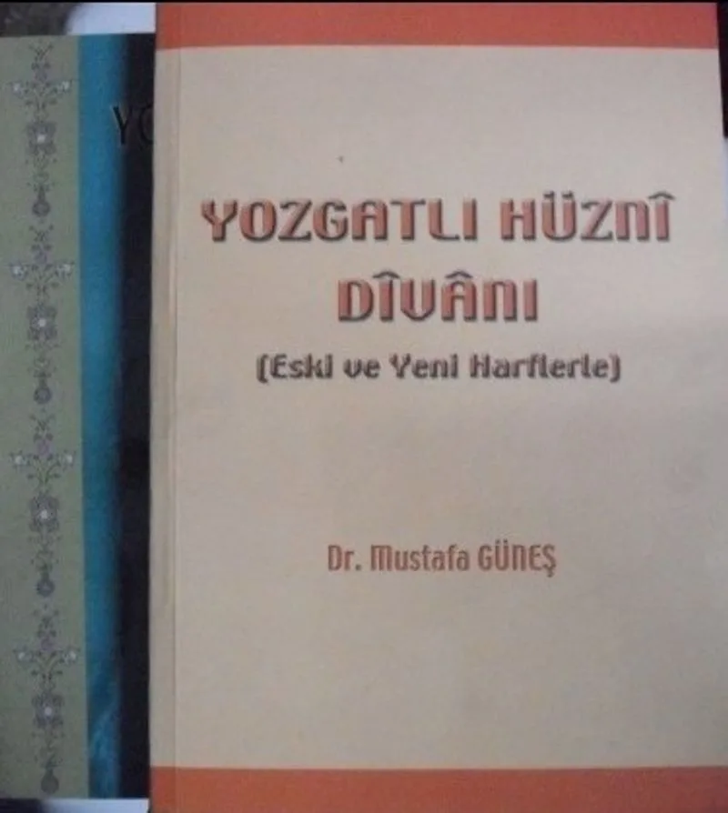 Yozgatlı Hüzni Divanı (1-Eski ve Yeni Harflerle, 2-İnceleme-Metin) (Kod:1-A-47)