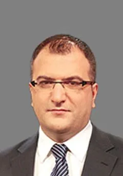 Cem Küçük